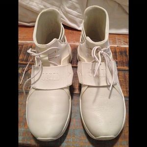 Fenty by Rihanna Pumas